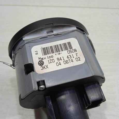 blok-upravleniia-svetom-skoda-octavia-ii-a5-art-79911-big-2