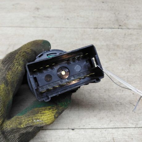 blok-upravleniia-svetom-skoda-fabia-ii-restailing-art-80066-big-2