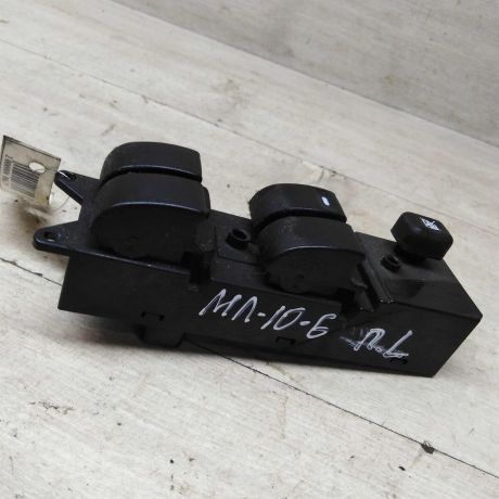 blok-upravleniia-steklopodieemnikami-mitsubishi-lancer-x-art-81189-big-1