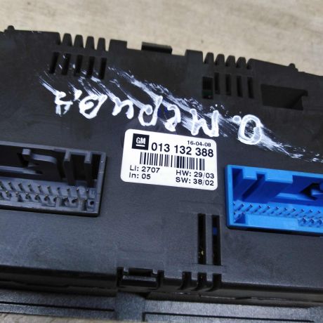 blok-upravleniia-opel-meriva-a-art-81794-big-1