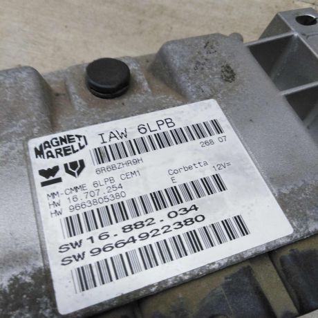 blok-upravleniia-dvigatelem-citroen-c5-i-restailing-art-82400-big-4