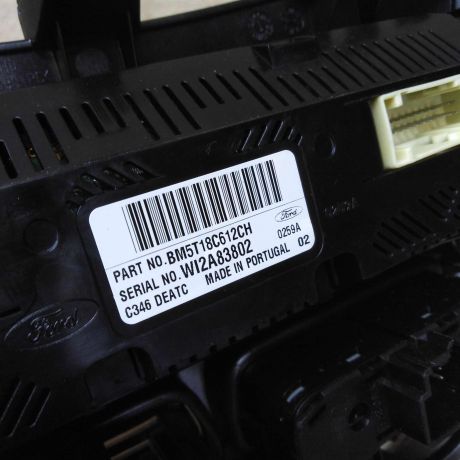 blok-upravleniia-peckoi-ford-focus-3-art-82405-big-2