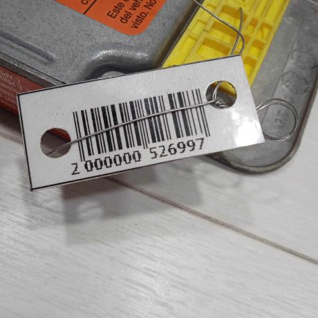 blok-upravleniia-airbag-poduskami-bezopasnosti-volkswagen-golf-4-volkswagen-bora-skoda-octavia-tour-audi-a3-art-83607-big-3