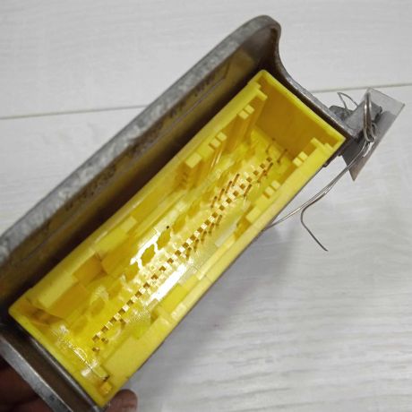 blok-upravleniia-airbag-poduskami-bezopasnosti-volkswagen-golf-4-volkswagen-bora-skoda-octavia-tour-audi-a3-art-83607-big-2