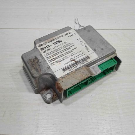 blok-upravleniia-airbag-kia-ceed-art-84085-big-0