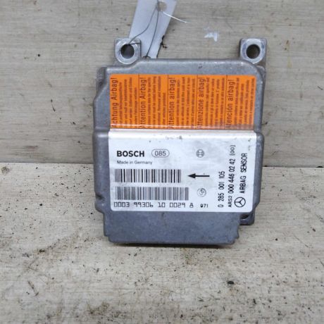 blok-upravleniia-airbag-poduskami-bezopasnosti-mercedes-vito-w638-art-84106-big-1