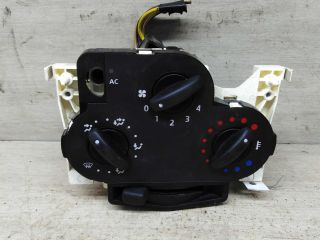 blok-upravleniia-peckoi-renault-logan-i-art-84222