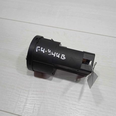 blok-upravleniia-svetom-volkswagen-golf-4-volkswagen-bora-art-84246-big-1