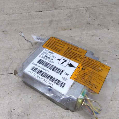 blok-upravleniia-airbag-poduskami-bezopasnosti-nissan-primera-p11-art-84411-big-0