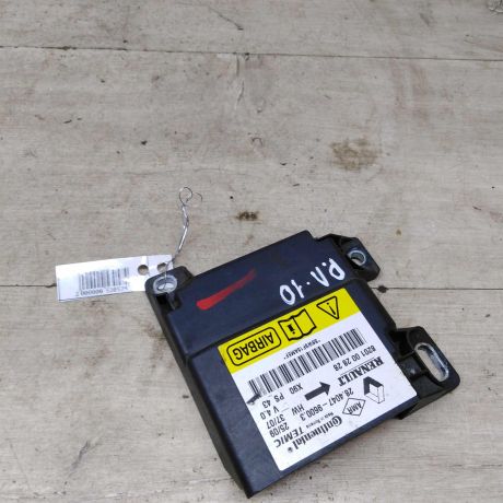 blok-upravleniia-airbag-poduskami-bezopasnosti-renault-logan-i-art-84458-big-0