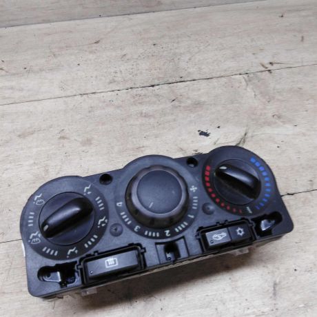 blok-upravleniia-peckoi-i-kondicionerom-opel-corsa-d-art-84794-big-3