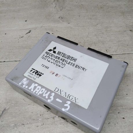 blok-upravleniia-centralnym-zamkom-mitsubishi-carisma-i-art-85222-big-0