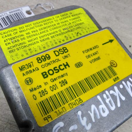 blok-upravleniia-airbag-poduskami-bezopasnosti-mitsubishi-carisma-i-art-85230-big-1