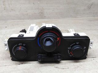 blok-upravleniia-peckoi-i-kondicionerom-renault-megane-ii-art-85297
