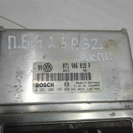 blok-upravleniia-dvigatelem-volkswagen-passat-b5-23i-agz-art-85370-big-2