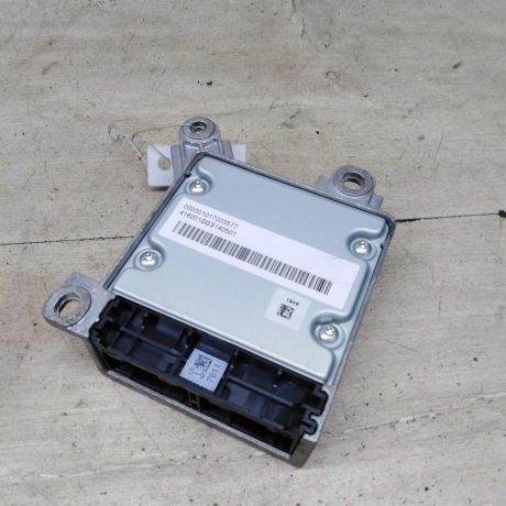 blok-upravleniia-airbag-poduskami-bezopasnosti-geely-lc-panda-cross-art-85462-big-1