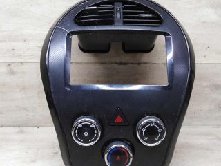 blok-upravleniia-peckoi-i-kondicionerom-ramka-magnitoly-geely-lc-panda-cross-art-85467