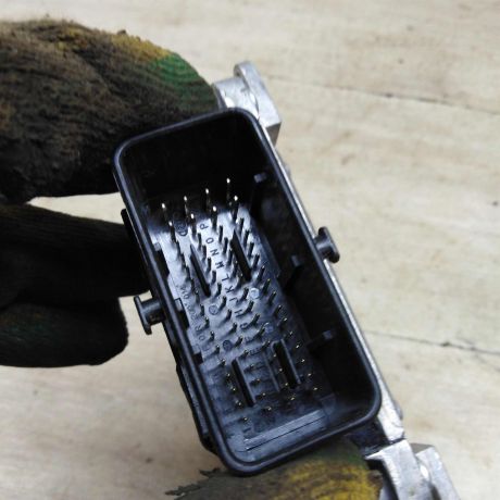 blok-upravleniia-dvigatelem-geely-lc-panda-cross-art-85490-big-4