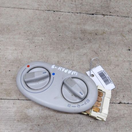 blok-upravleniia-peckoi-zadnii-passazirskii-volkswagen-sharan-art-86032-big-0