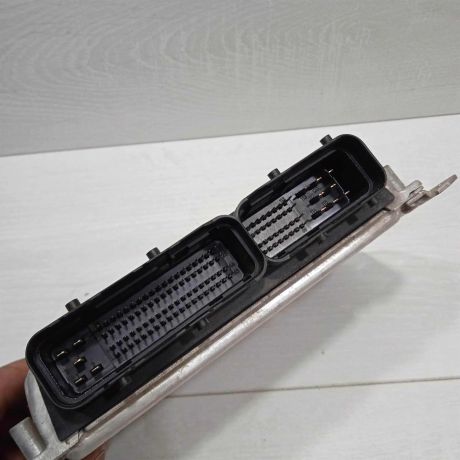 blok-upravleniia-dvigatelem-hyundai-matrix-art-86651-big-1