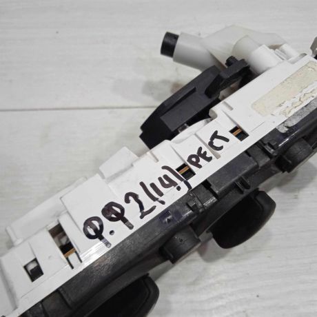 blok-upravleniia-peckoi-i-kondicionerom-ford-focus-2-art-87224-big-3