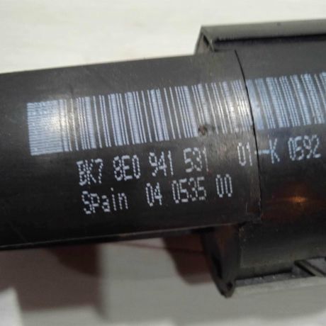 blok-upravleniia-svetom-audi-a4-b6-a4-b7-art-87711-big-1