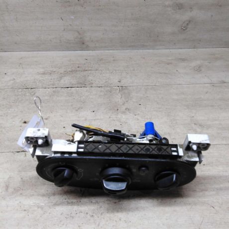 blok-upravleniia-peckoi-renault-logan-i-art-87752-big-4