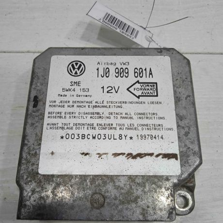 blok-upravleniia-airbag-audi-a3-8l-art-87932-big-1