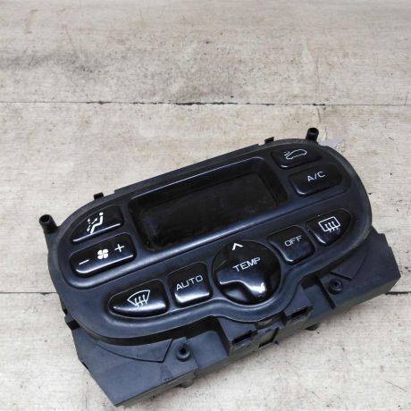 blok-upravleniia-peckoi-i-kondicionerom-peugeot-307-art-88333-big-2