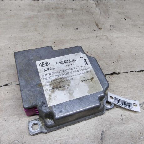 blok-upravleniia-poduskami-bezopasnosti-airbag-hyundai-elantra-iii-art-89302-big-0