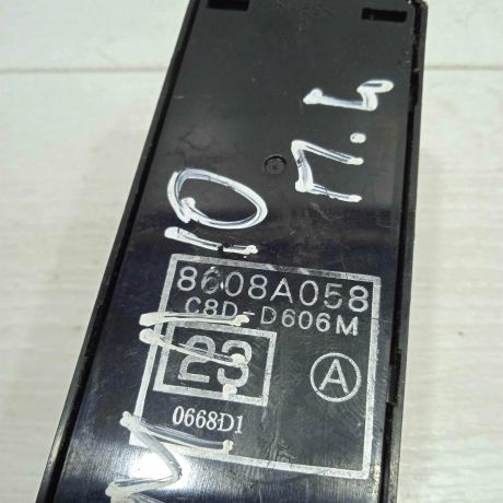 blok-upravleniia-steklopodieemnikami-mitsubishi-lancer-x-art-89571-big-1