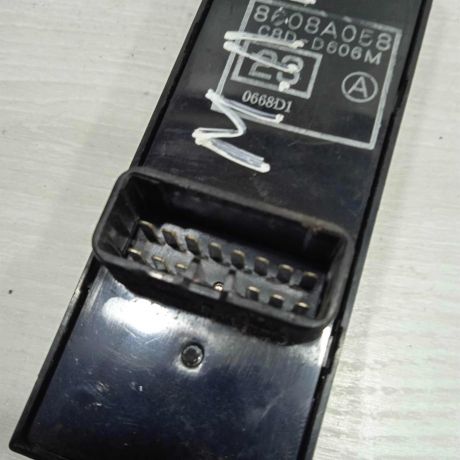 blok-upravleniia-steklopodieemnikami-mitsubishi-lancer-x-art-89571-big-3