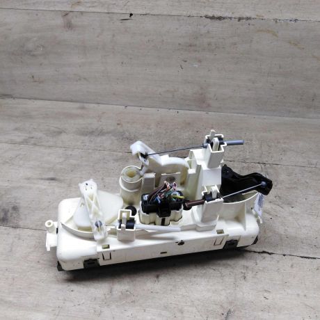 blok-upravleniia-peckoi-renault-megane-ii-ia2-art-89940-big-3