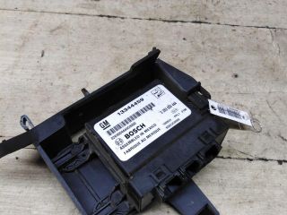 blok-upravleniia-parktronikami-opel-astra-j-art-90800