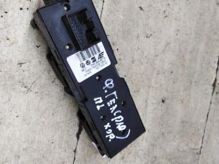 blok-upravleniia-steklopodieemnikami-ford-galaxy-volkswagen-sharan-seat-alhambra-art-91391