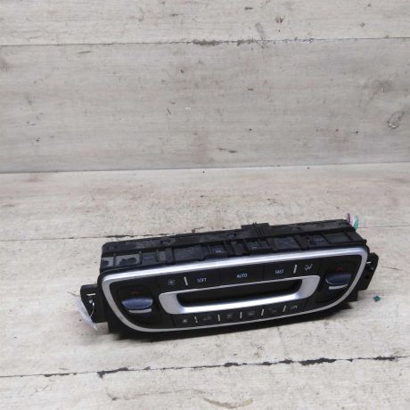 blok-upravleniia-peckoi-klimat-kontrolem-renault-megane-iii-art-92206-big-0