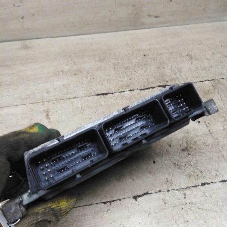 blok-upravleniia-dvigatelem-renault-megane-iii-art-92274-big-2