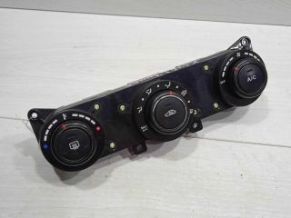 blok-upravleniia-peckoi-i-kondicionerom-kia-ceed-i-art-92549