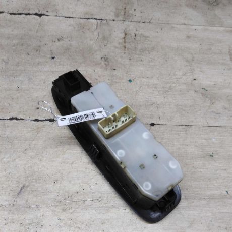 blok-upravleniia-steklopodieemnikami-hyundai-accent-ii-art-93669-big-3