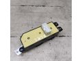 blok-upravleniia-steklopodieemnikami-hyundai-santa-fe-i-art-94089-small-3
