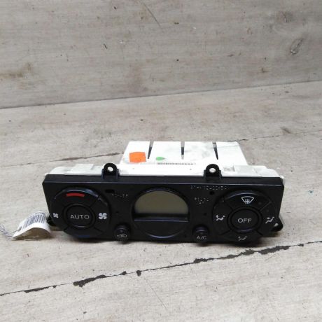blok-upravleniia-peckoi-i-kondicionerom-ford-mondeo-3-art-94493-big-0