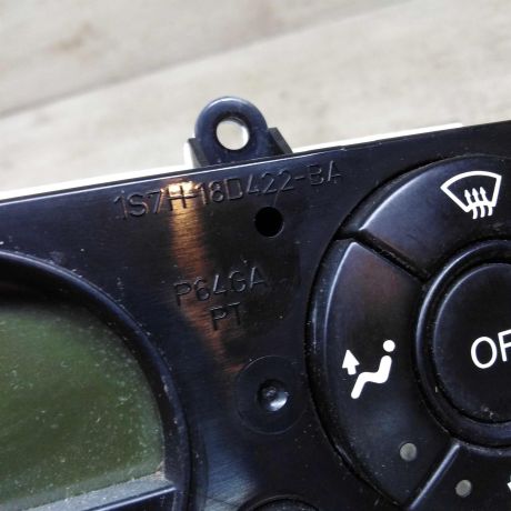 blok-upravleniia-peckoi-i-kondicionerom-ford-mondeo-3-art-94493-big-5