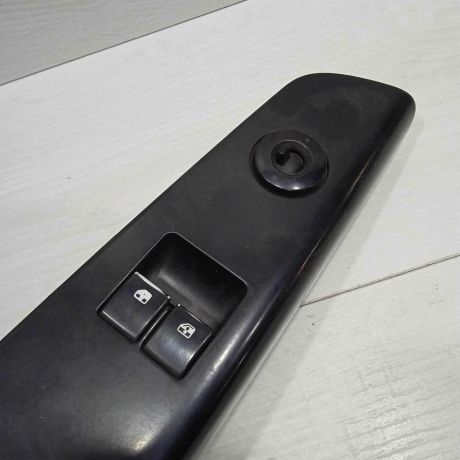 blok-upravleniia-steklopodieemnikami-kia-ceed-i-art-94642-big-1
