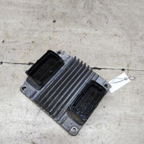 blok-upravleniia-dvigatelem-chevrolet-aveo-t200-art-94865-big-0