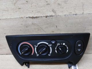 blok-upravleniia-peckoi-i-kondicionerom-renault-megane-i-art-95570