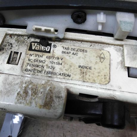 blok-upravleniia-peckoi-i-kondicionerom-renault-megane-i-art-95570-big-5