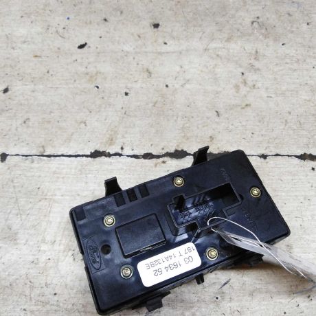 blok-upravleniia-steklopodieemnikami-ford-mondeo-3-art-95645-big-3