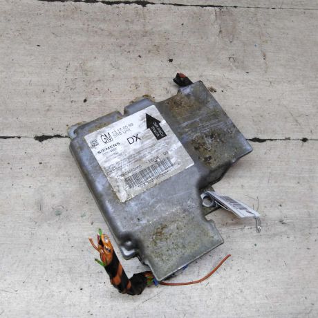 blok-upravleniia-airbag-poduskami-bezopasnosti-opel-vectra-c-art-95915-big-0