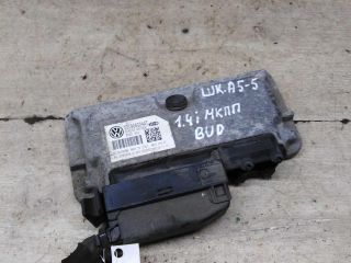 blok-upravleniia-dvigatelem-skoda-octavia-a5-rest-art-96383