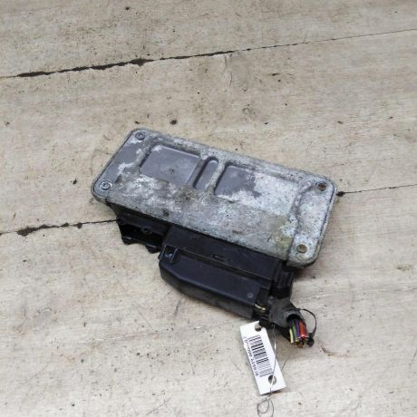 blok-upravleniia-dvigatelem-skoda-octavia-a5-rest-art-96383-big-2